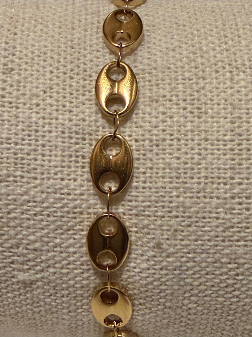 18 Gold plated stainless steel Link Oval Bracelet - Women's Fashion Jewelry